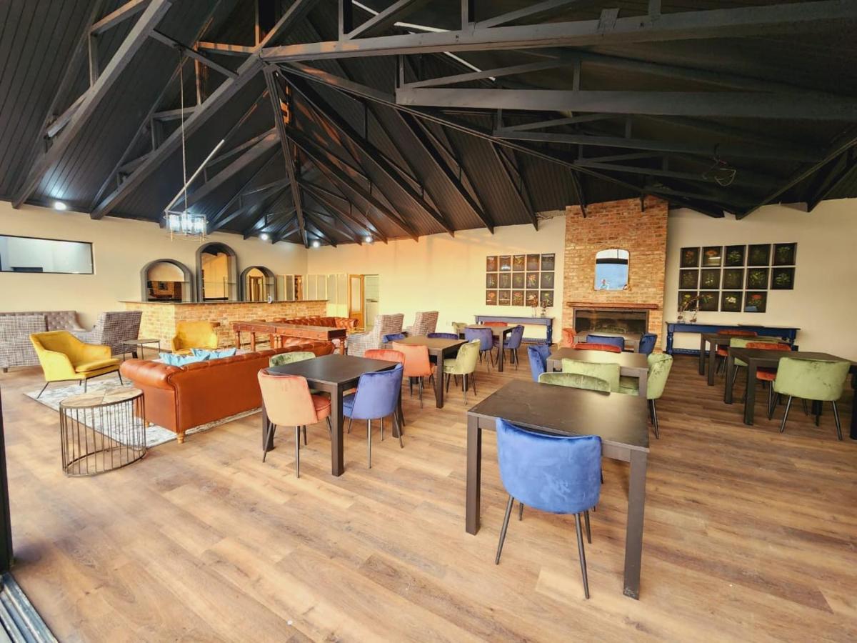 Dunkeld East Hotel ดัลสทรูม ภายนอก รูปภาพ