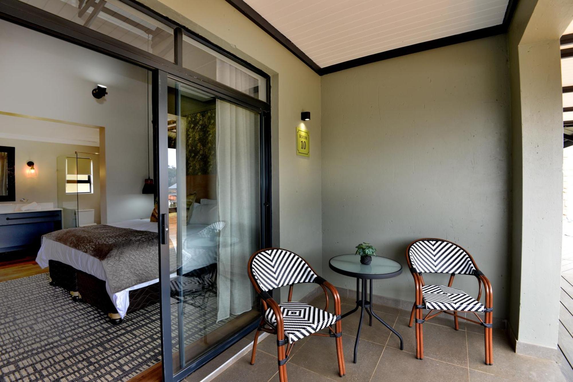 Dunkeld East Hotel ดัลสทรูม ภายนอก รูปภาพ