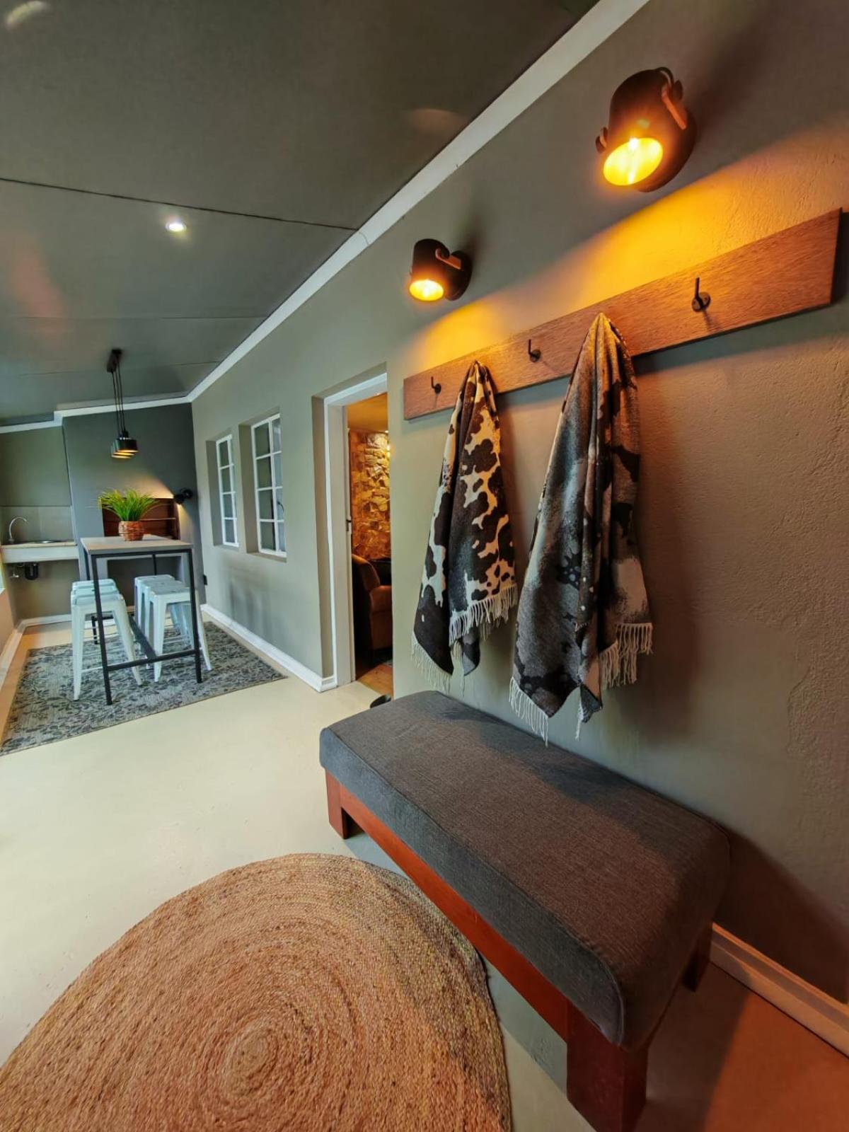 Dunkeld East Hotel ดัลสทรูม ภายนอก รูปภาพ